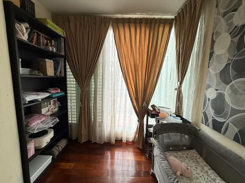 Semi-Detached House for Sale in Seksyen 1 Bandar Baru Bangi (Bandar Baru Bangi) - Hasliza Hassan - Bedroom - PropertyGuru.com.my