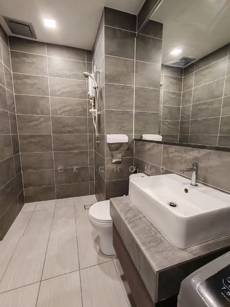 Bell Suites untuk Untuk Disewa - RM 1,600 /bulan, Mac 2026 - Bathroom - PropertyGuru.com.my
