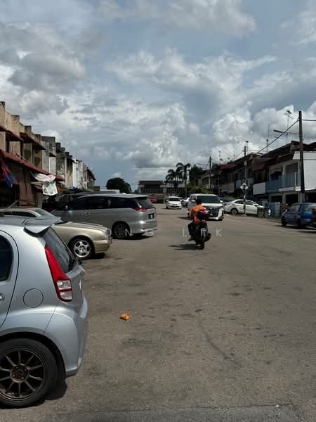 Shop for Sale in Saleng (Senai) - Fong Lik - Exterior - PropertyGuru.com.my