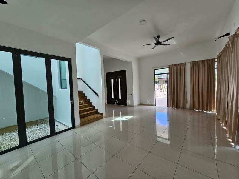 Setia Eco Gardens untuk Untuk Dijual - RM 1,350,000, Mac 2026 - Living Room - PropertyGuru.com.my