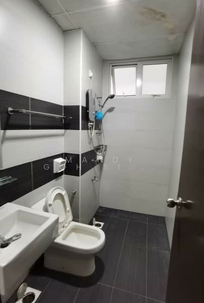 Apartment for Sale at Perling Heights Apartments - Mandy Goh Siew Li - Bathroom - PropertyGuru.com.my