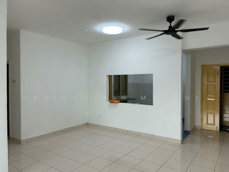 Melur Apartment untuk Untuk Dijual - RM 350,000, Mac 2026 - Living Room - PropertyGuru.com.my