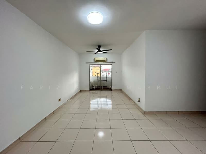 Melur Apartment untuk Untuk Dijual - RM 350,000, Mac 2026 - Living Room - PropertyGuru.com.my