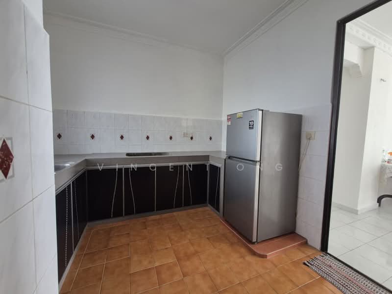 Apartment for Rent at Seri Mutiara Apartment - Vincent Ong - Kitchen - PropertyGuru.com.my