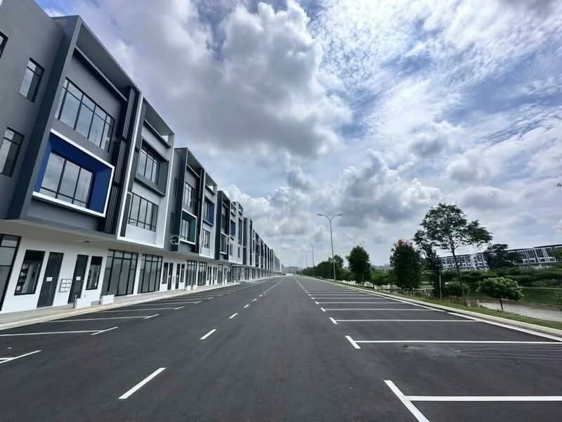 Shop for Sale in Austin Crest (Johor Bahru) - Jun Wang - Exterior - PropertyGuru.com.my