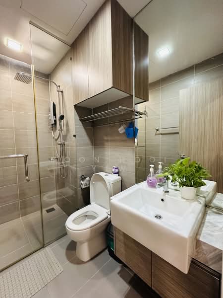 Service Residence for Rent at Icon Residenz @ Icon City - Boon Hooi Yew - Bathroom - PropertyGuru.com.my