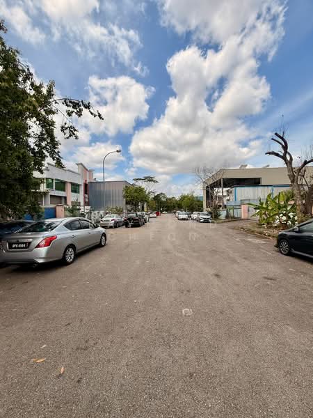Semi-D Factory for Rent in Taman Desa Cemerlang (Ulu Tiram) - Raymond Cheon - Exterior - PropertyGuru.com.my