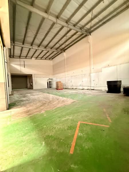 Semi-D Factory for Rent in Taman Desa Cemerlang (Ulu Tiram) - Raymond Cheon - Interior - PropertyGuru.com.my
