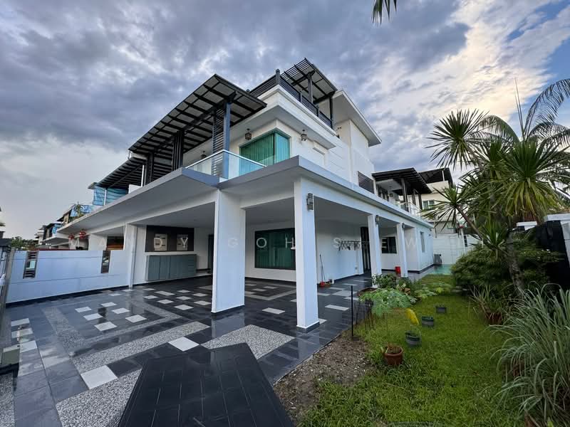 2.5-storey Terraced House for Sale in Skudai (Johor) - Mandy Goh Siew Li - Exterior - PropertyGuru.com.my