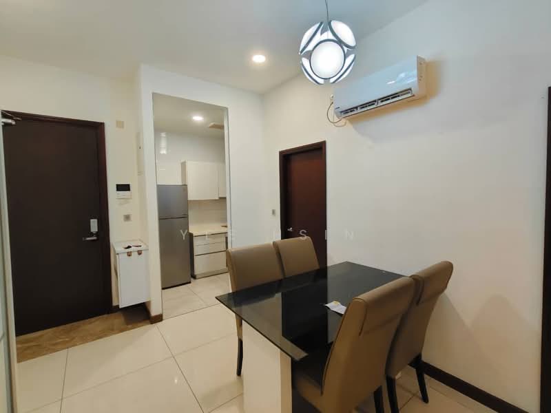 Paragon Suites @ CIQ untuk Untuk Disewa - RM 2,200 /bulan, Mac 2026 - Dining Room - PropertyGuru.com.my