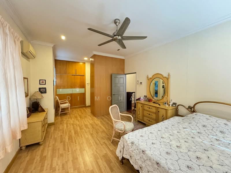 Semi-Detached House for Sale in Bukit Antarabangsa (Ulu Kelang) - Adi Mohamad - Bedroom - PropertyGuru.com.my