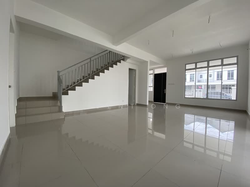 Cluster House for Sale in Johor Bahru (Johor) - Vincent Ong - Dining Area - PropertyGuru.com.my