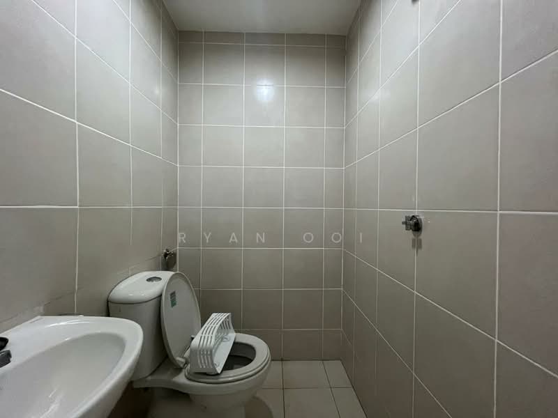 Amansuri Residences untuk Untuk Dijual - RM 478,000, Mac 2026 - Bathroom - PropertyGuru.com.my