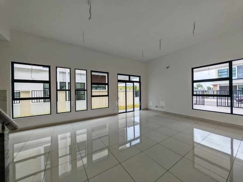 Cluster House for Sale in Johor Bahru (Johor) - Ethan Gan - Living Room - PropertyGuru.com.my