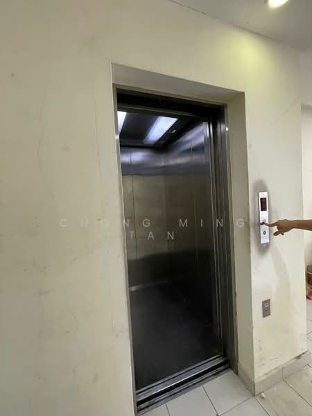 Taman Sungai Besi untuk Untuk Dijual - RM 3,000,000, Mac 2026 - Interior - PropertyGuru.com.my