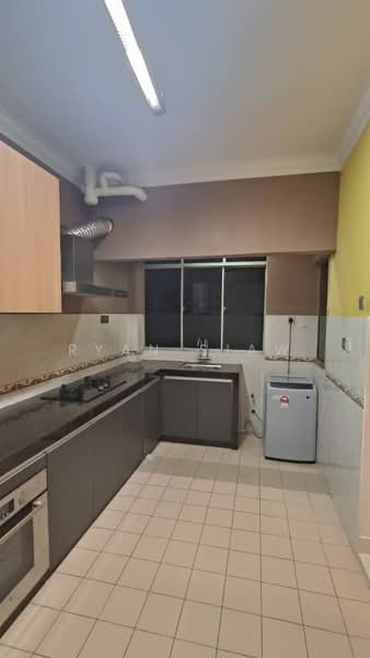 Casa Puteri Condominium untuk Untuk Disewa - RM 1,499 /bulan, Mac 2026 - Kitchen - PropertyGuru.com.my