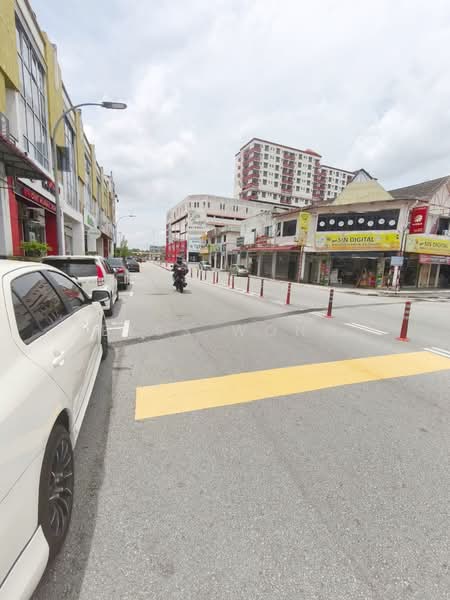 Shop for Sale in Kota Tinggi (Johor) - Bess Wong - Exterior - PropertyGuru.com.my