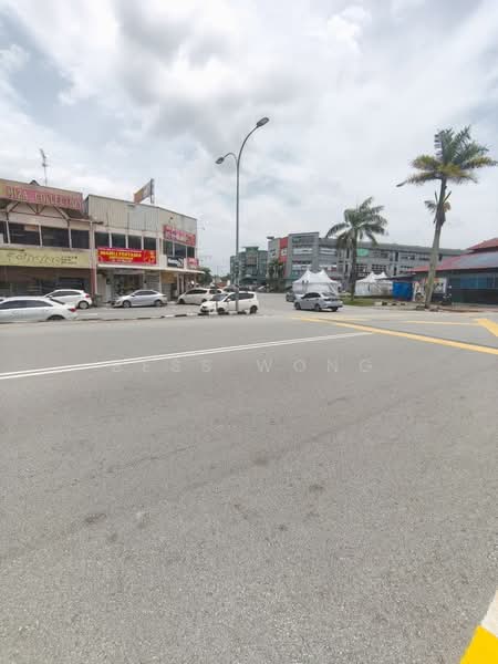 Shop for Sale in Kota Tinggi (Johor) - Bess Wong - Exterior - PropertyGuru.com.my
