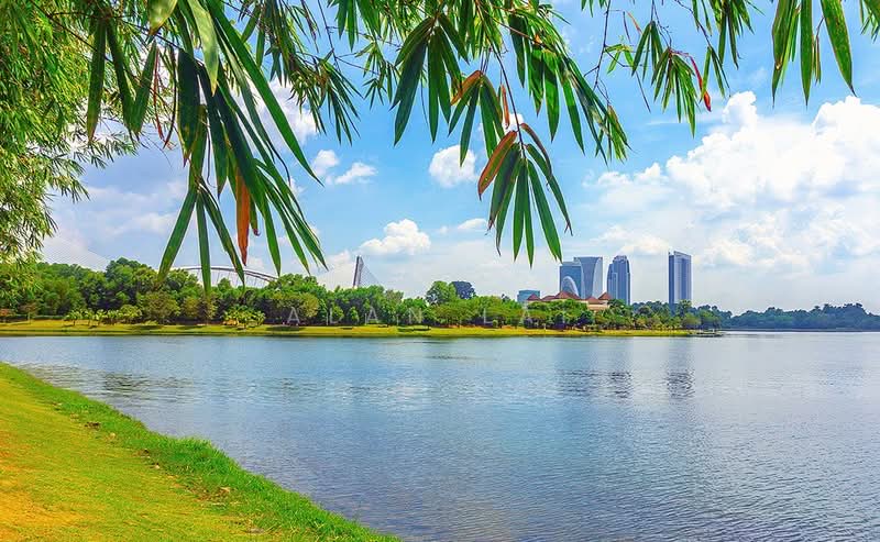 Perdana Lakeview East untuk Untuk Disewa - RM 5,000 /bulan, Mac 2026 - Exterior - PropertyGuru.com.my