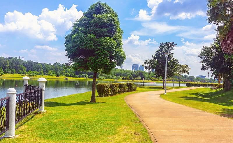 Perdana Lakeview East untuk Untuk Disewa - RM 5,000 /bulan, Mac 2026 - Exterior - PropertyGuru.com.my