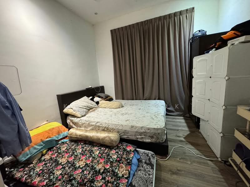 Condominium for Sale at Cristal Serin Residence - Kelvin Pook - Bedroom - PropertyGuru.com.my