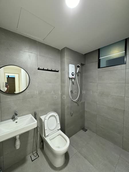Service Residence for Rent at Vivo Executive Apartment - Cheau Chie Ooi - Bathroom - PropertyGuru.com.my