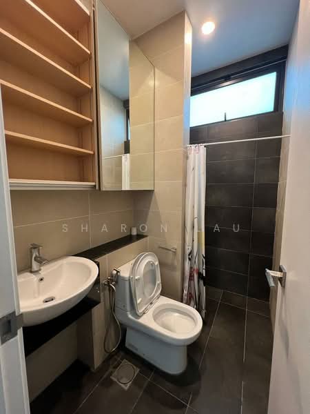 Service Residence for Sale at THE SENAI GARDEN (PANGSAPURI IMPIAN SENAI) - Sharon Lau - Bathroom - PropertyGuru.com.my