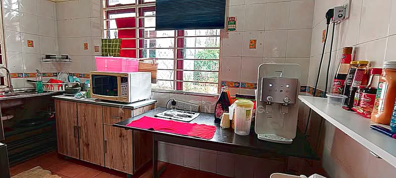 1-storey Terraced House for Sale in Seksyen 4 (Kota Damansara) - Kelvin Ng - Kitchen - PropertyGuru.com.my