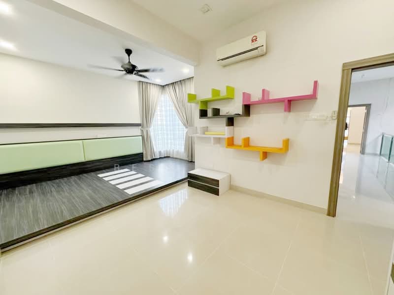 2-storey Terraced House for Sale in Ulu Tiram (Johor) - Bess Wong - Bedroom - PropertyGuru.com.my