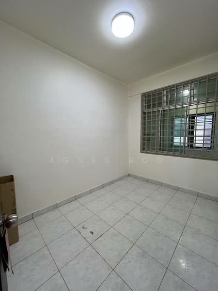 2.5-storey Terraced House for Sale in Taman Bukit Jaya (Ulu Tiram) - Agnes Boo - Interior - PropertyGuru.com.my