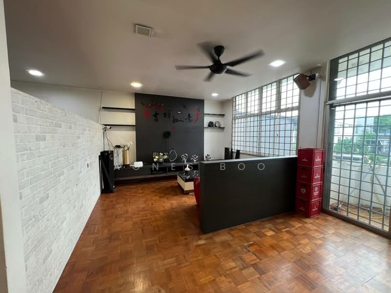 2.5-storey Terraced House for Sale in Taman Bukit Jaya (Ulu Tiram) - Agnes Boo - Living Room - PropertyGuru.com.my