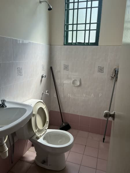 2-storey Terraced House for Sale in Cheras (Kuala Lumpur) - Yee Lin Yap - Bathroom - PropertyGuru.com.my