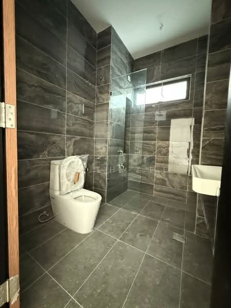Cluster House for Sale in Johor Bahru (Johor) - Zieth Zee - Bathroom - PropertyGuru.com.my