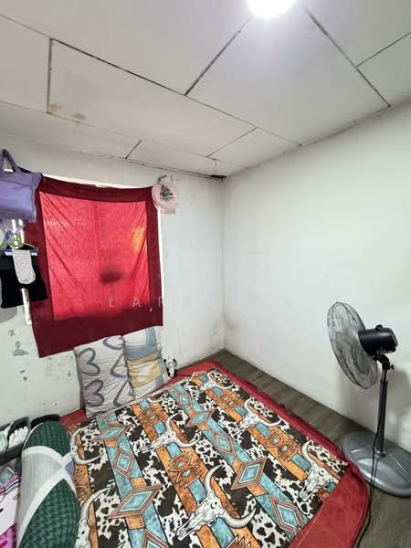 Terraced House for Sale in Taman Damai Jaya (Skudai) - Larry Ng - Bedroom - PropertyGuru.com.my