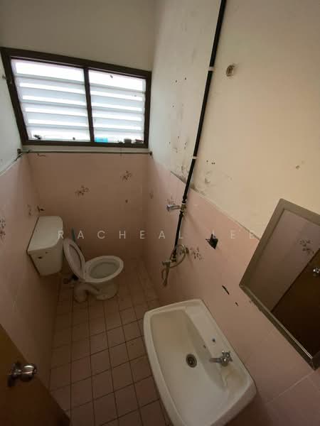 Rumah Bandar untuk Dijual di Taman Midah (Cheras) - Racheal Lee - Bathroom - PropertyGuru.com.my