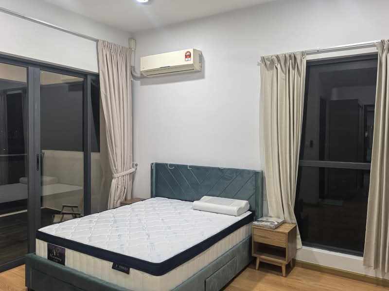 Royal Strand @ Country Garden Danga Bay untuk Untuk Disewa - RM 2,800 /bulan, Apr 2026 - Bedroom - PropertyGuru.com.my