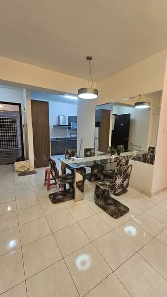 Sterling untuk Untuk Dijual - RM 650,000, Mac 2026 - Kitchen - PropertyGuru.com.my