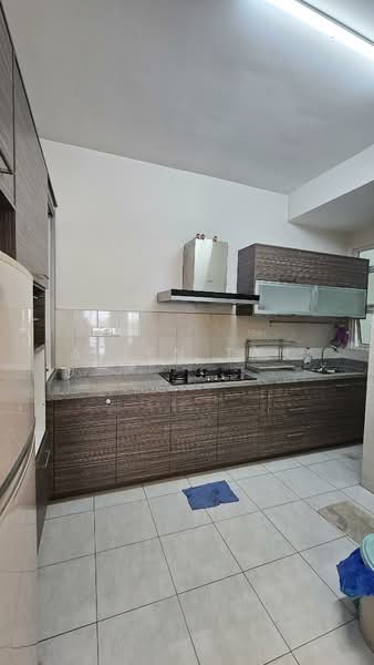 Sterling untuk Untuk Dijual - RM 650,000, Mac 2026 - Kitchen - PropertyGuru.com.my