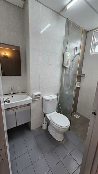 Sterling untuk Untuk Dijual - RM 650,000, Mac 2026 - Bathroom - PropertyGuru.com.my