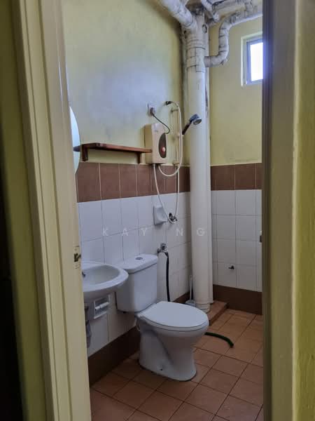 Kipark Apartment untuk Untuk Dijual - RM 380,000, Mac 2026 - Bathroom - PropertyGuru.com.my