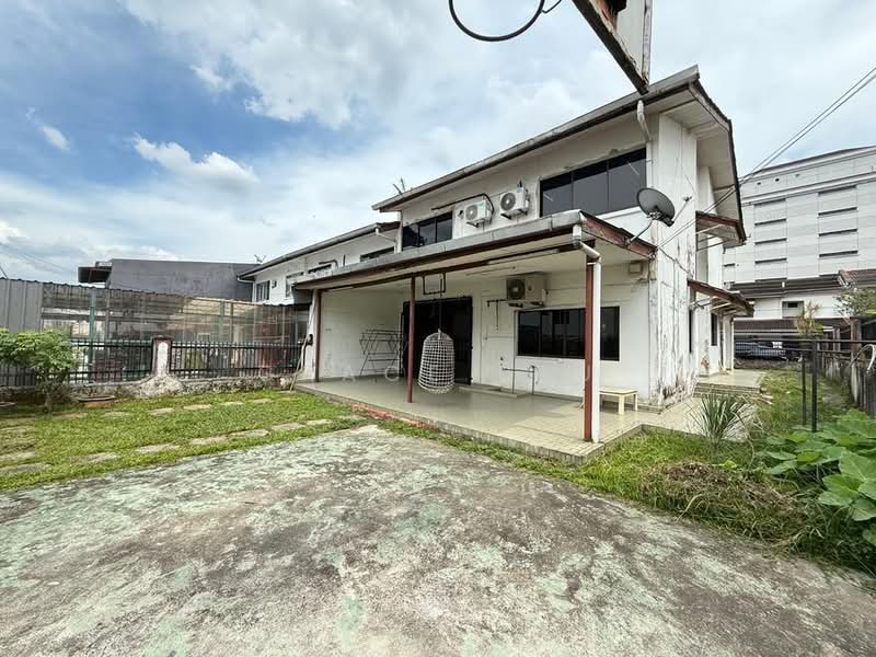 Semi-Detached House for Sale in Johor Bahru (Johor) - Grace Lau - Exterior - PropertyGuru.com.my