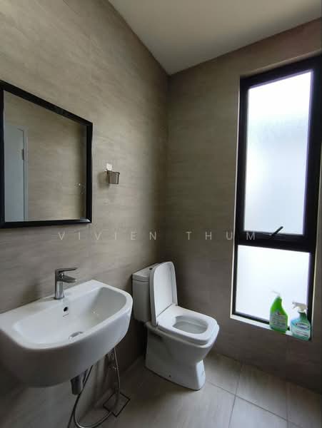 Semi-Detached House for Rent in Telok Panglima Garang (Selangor) - Vivien Thum - PropertyGuru.com.my
