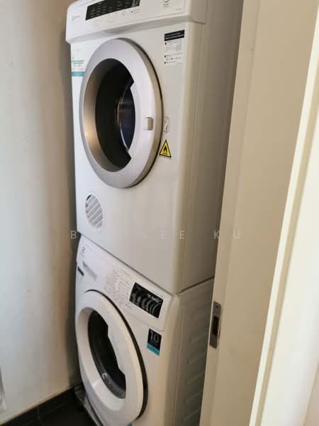 Vogue Suites One untuk Untuk Dijual - RM 1,100,000, Mac 2026 - Interior - PropertyGuru.com.my