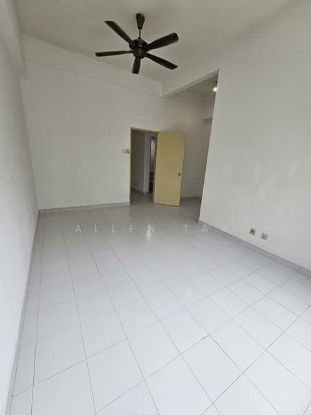 Condominium for Sale at Sterling - Allen Tan - Interior - PropertyGuru.com.my