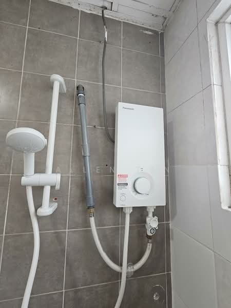 Condominium for Sale at Sterling - Allen Tan - Bathroom - PropertyGuru.com.my