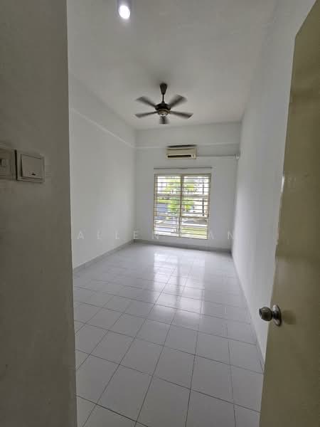 Condominium for Sale at Sterling - Allen Tan - Interior - PropertyGuru.com.my