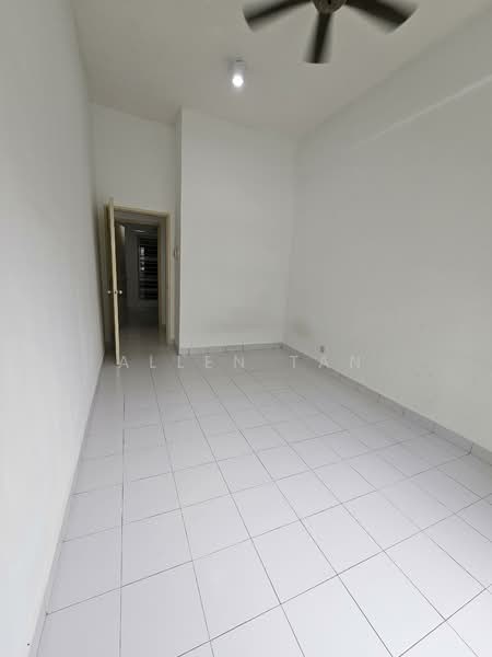 Condominium for Sale at Sterling - Allen Tan - Interior - PropertyGuru.com.my