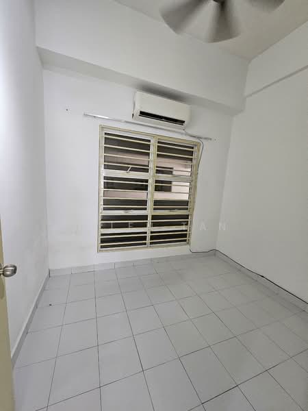 Condominium for Sale at Sterling - Allen Tan - Interior - PropertyGuru.com.my