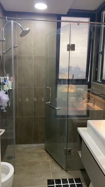 Condominium for Rent at The Rainz - Jane Shoo - Bathroom - PropertyGuru.com.my