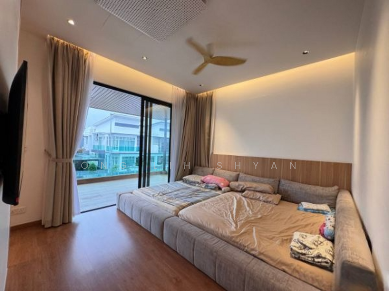 Taman Mutiara Mas (Mutiara Bestari Phase 2) untuk Untuk Dijual - RM 1,650,000, Mac 2026 - Bedroom - PropertyGuru.com.my